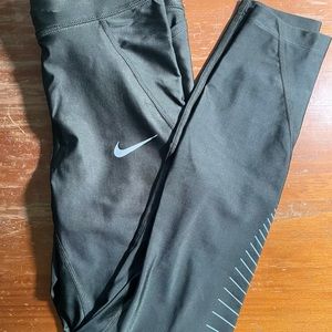 Nike Army Green Athletic Leggings